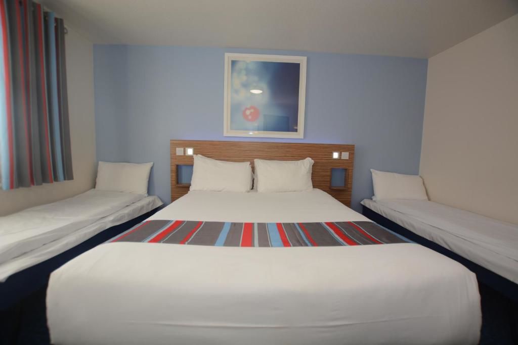 Отель Travelodge Dublin Phoenix Park Каслнок-38